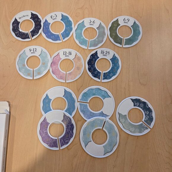 Baby hanger dividers - Picture 1 of 3